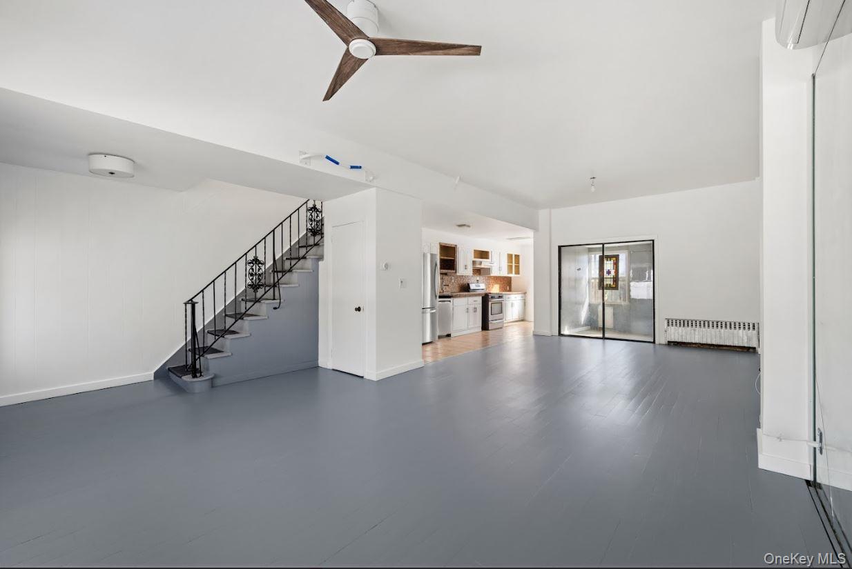 #8 photo, 108 Jackie Robinson Parkway, Brooklyn , NY 11207