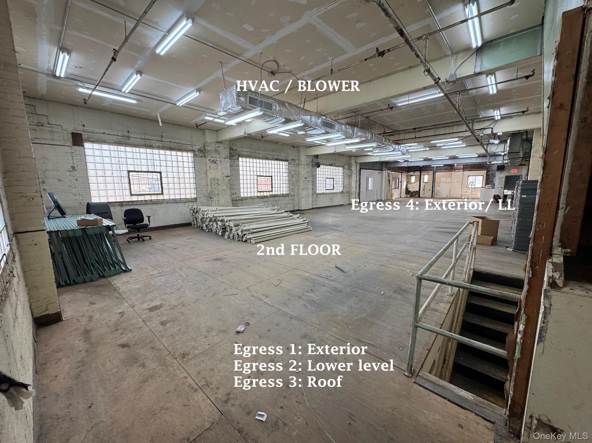 #8 photo, 129-11 18 Avenue, كوينز College Point , NY 11356