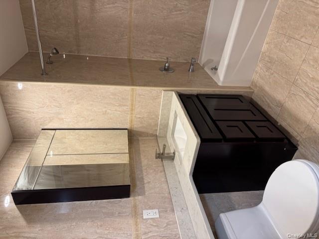 #9 photo, 6538 Austin Street, 뉴욕퀸즈 Rego Park , NY 11374