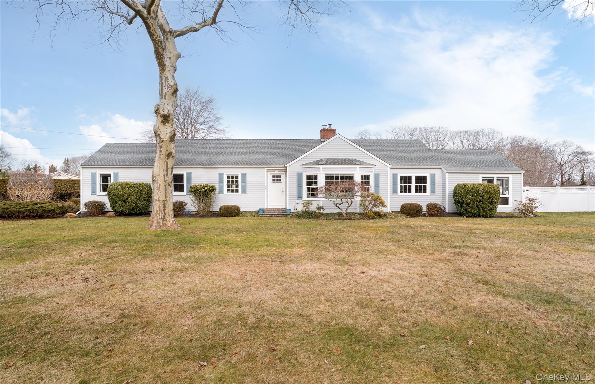 #1 photo, 735 Reeve Avenue, 东长岛 Mattituck , NY 11952