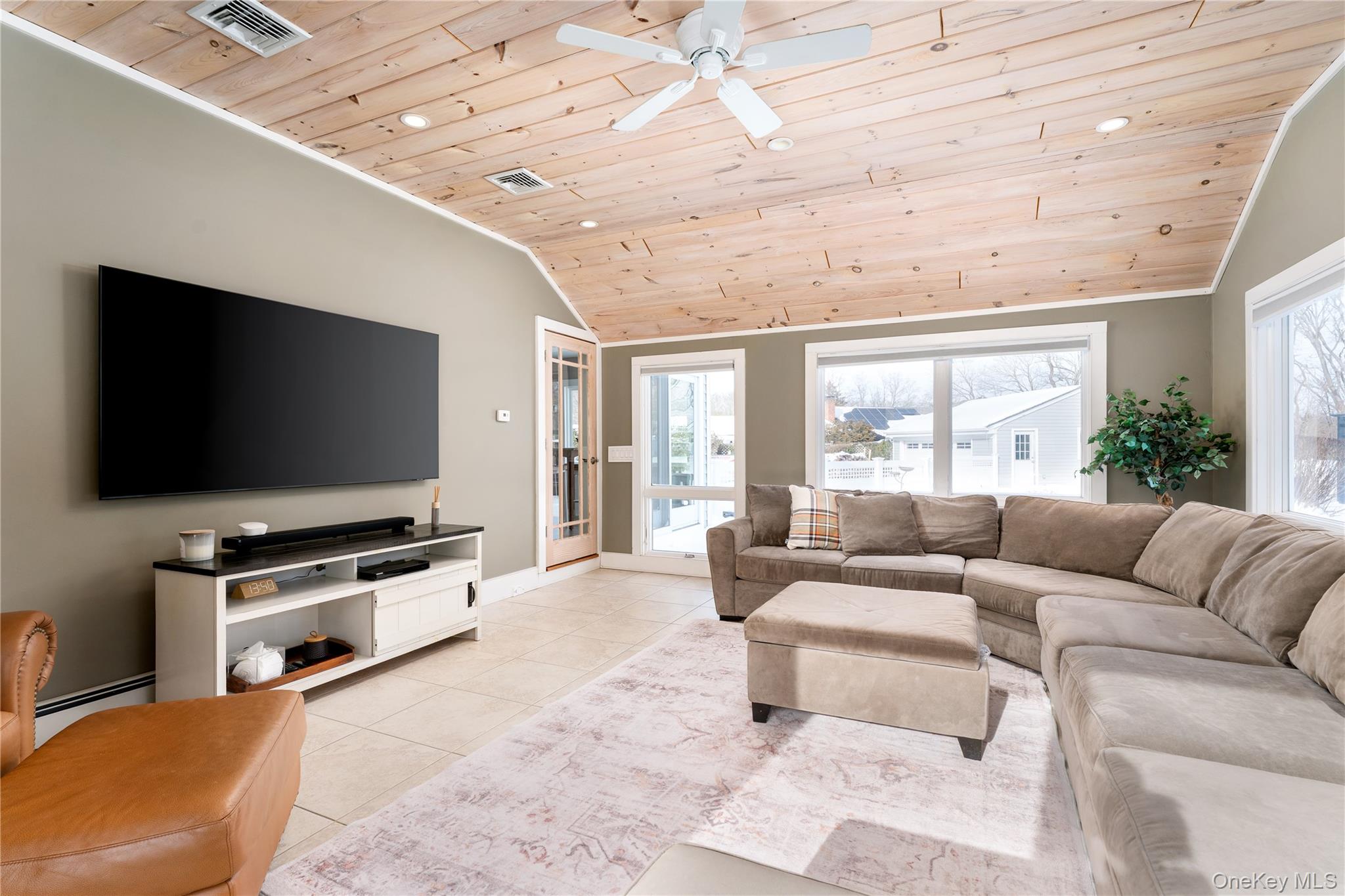 #17 photo, 735 Reeve Avenue, 东长岛 Mattituck , NY 11952