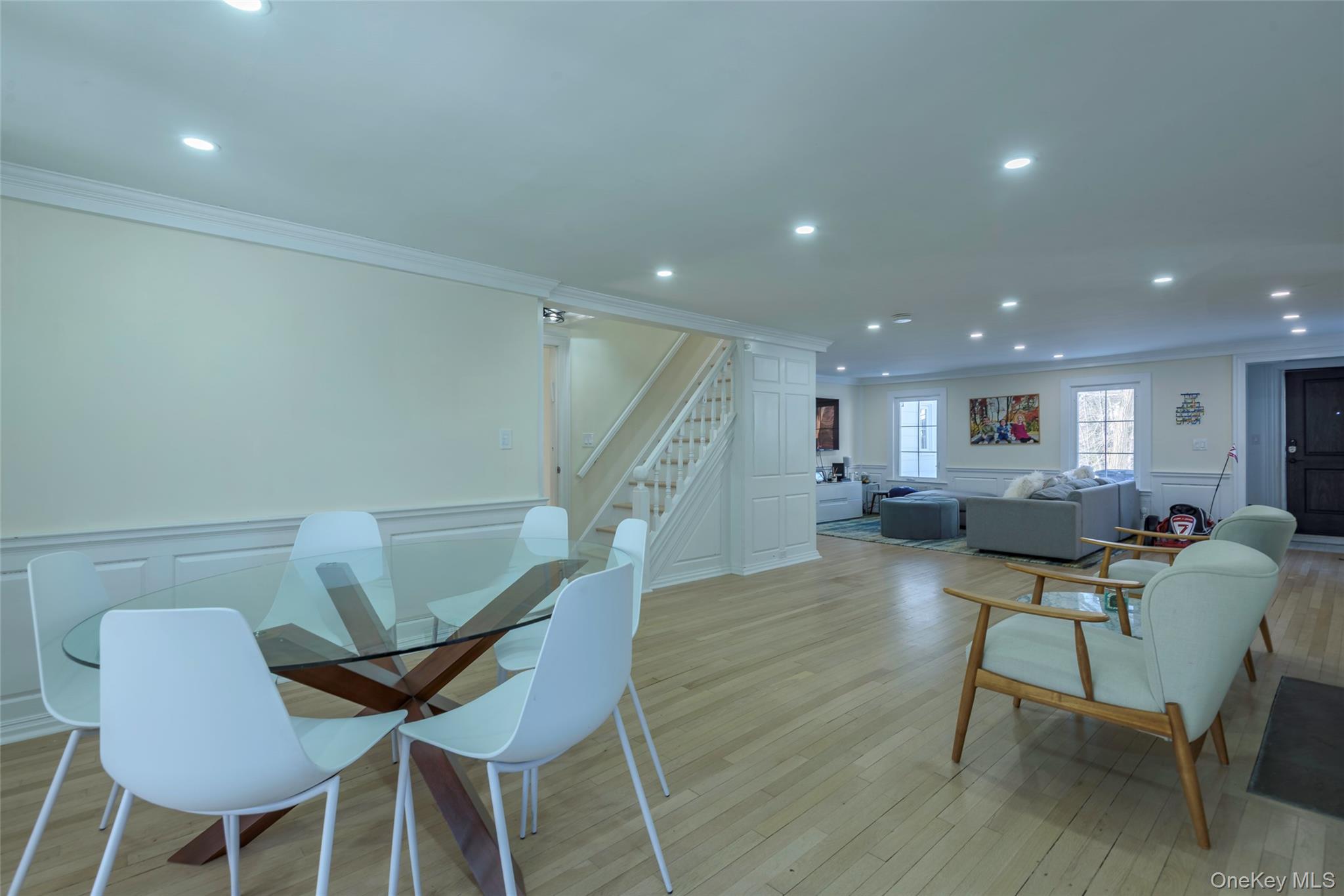 #6 photo, 20 N Ravine Road, גרייט נק Great Neck , NY 11023