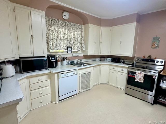 #11 photo, 90 Roe, सफ़ोक काउंटी Patchogue , NY 11772