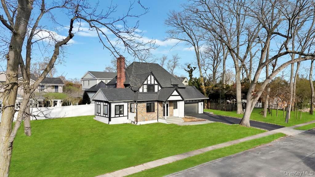 #2 photo, 15 Bayview Avenue, East Massapequa , NY 11758