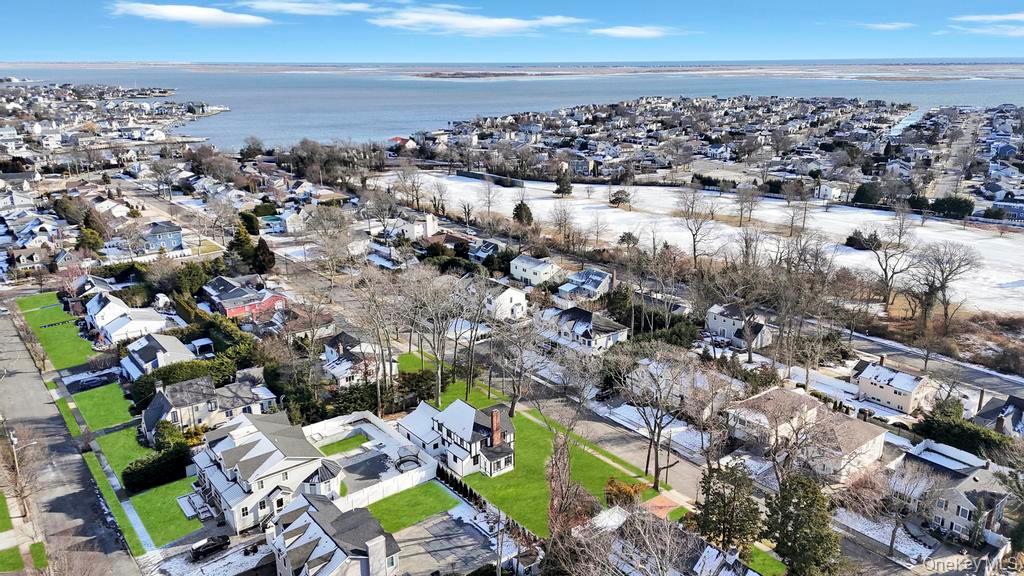 #3 photo, 15 Bayview Avenue, East Massapequa , NY 11758