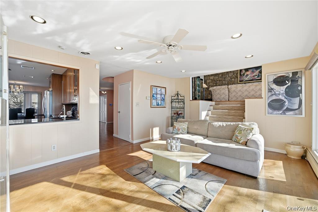 #17 photo, 3094 Riverside Drive, Wantagh , NY 11793