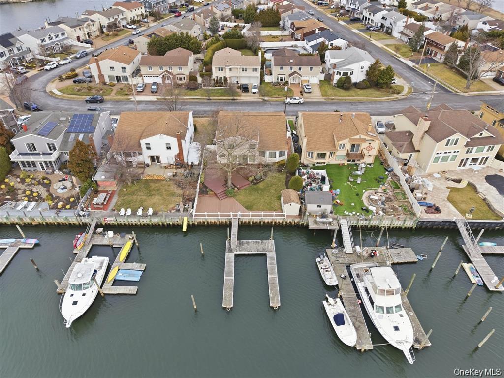 #7 photo, 3094 Riverside Drive, Wantagh , NY 11793