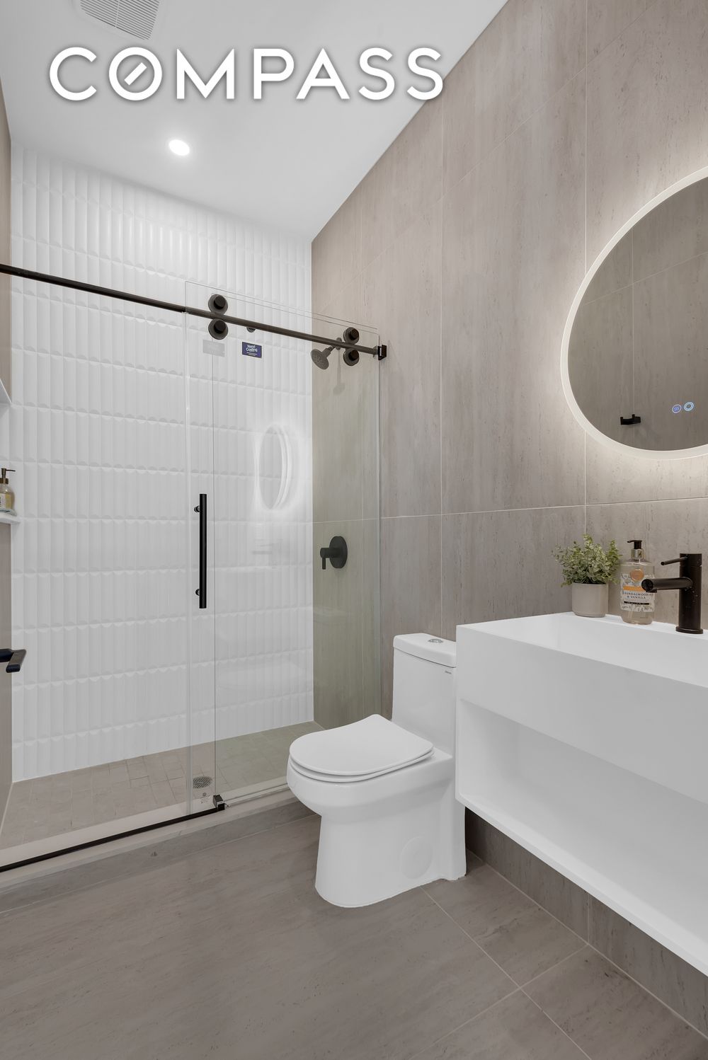 #5 photo, 97 Seigel Street, Williamsburg , NY 11206