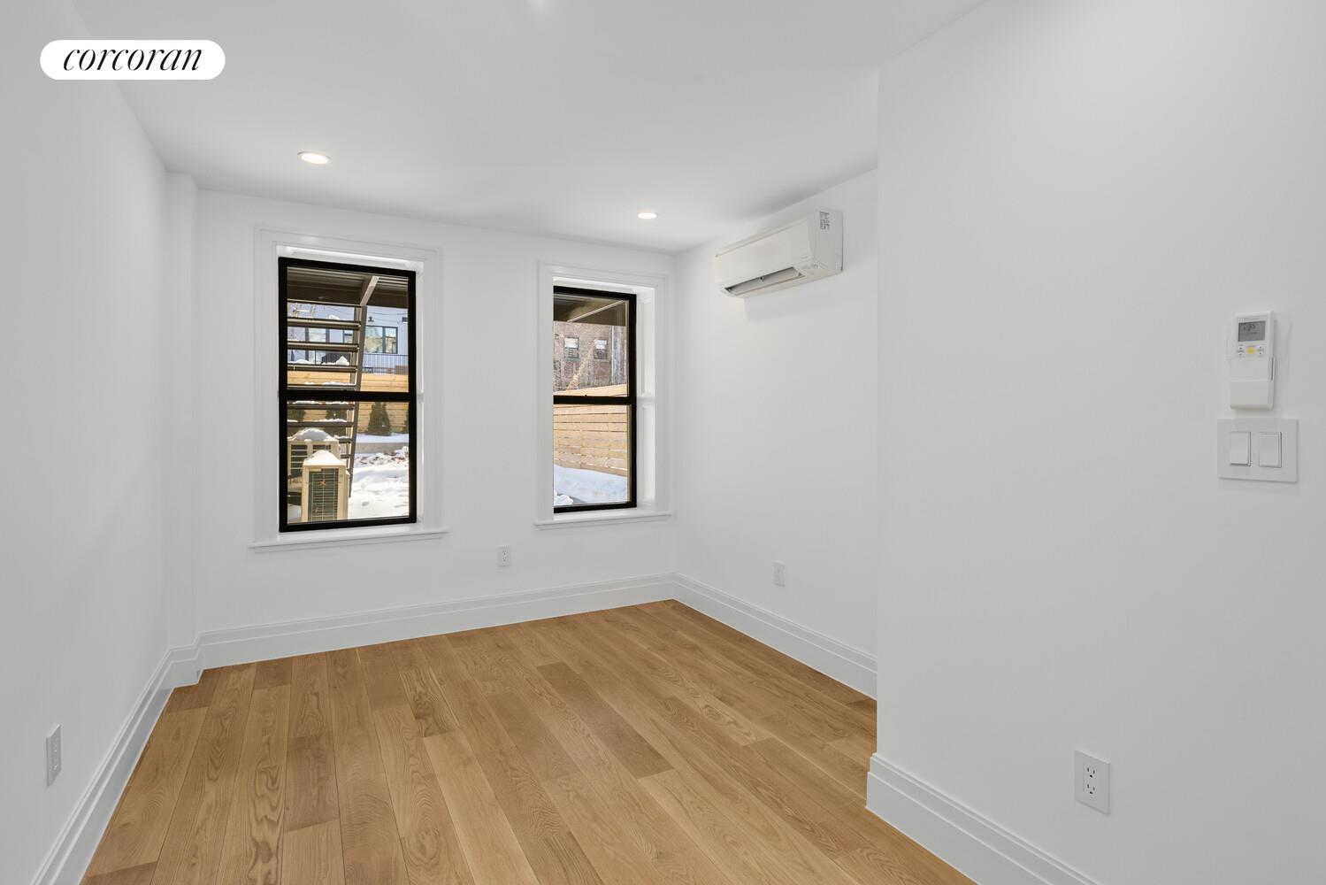 #8 photo, Brooklyn, ब्रुकलीन Stuyvesant Heights , NY 11233