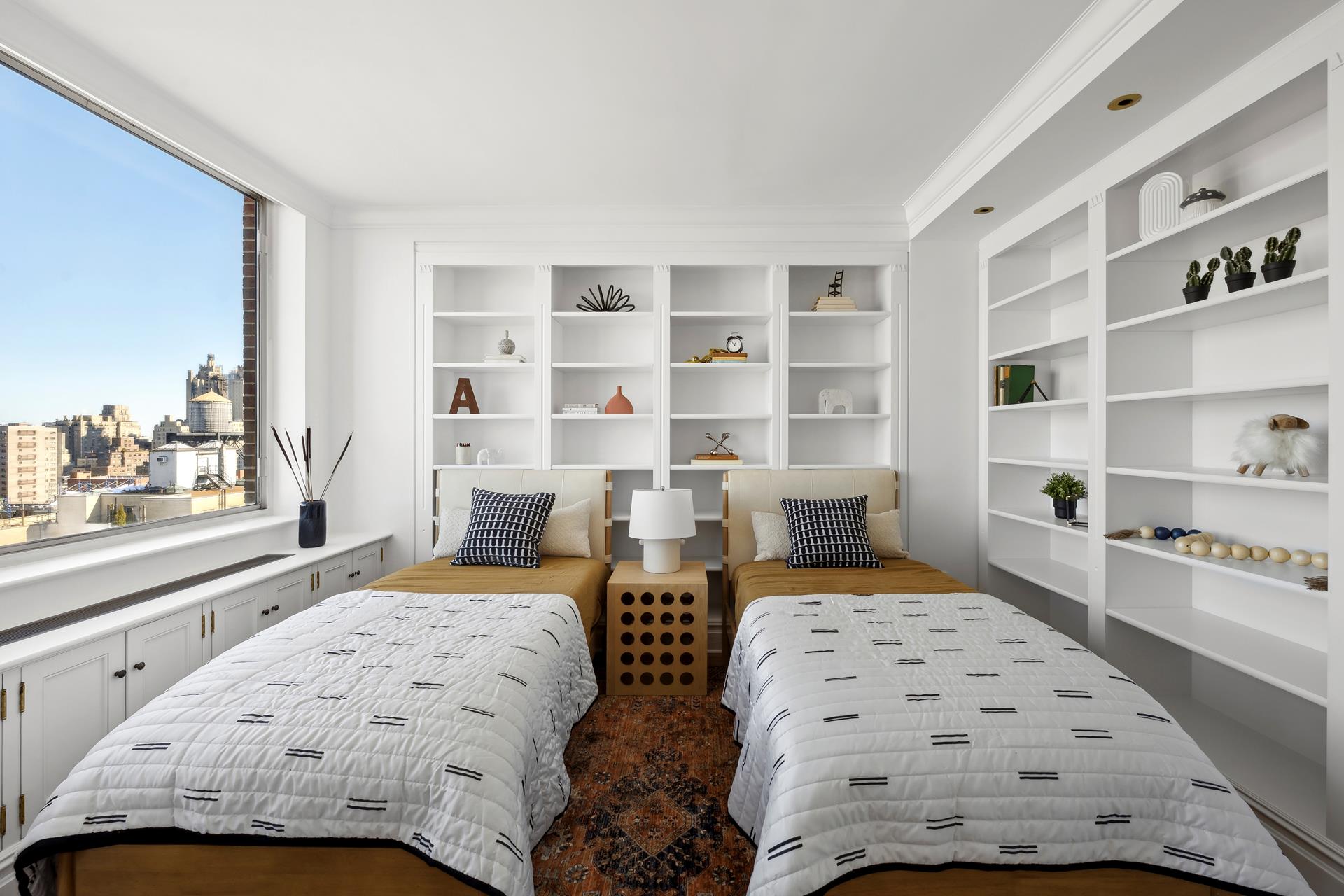 #14 photo, 160 W 86TH Street, Upper West Side , NY 10024