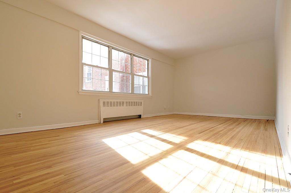 #4 photo, 23 Fieldstone Road, Hartsdale , NY 10530