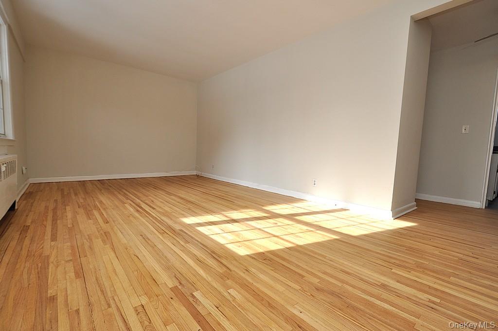 #7 photo, 23 Fieldstone Road, Hartsdale , NY 10530