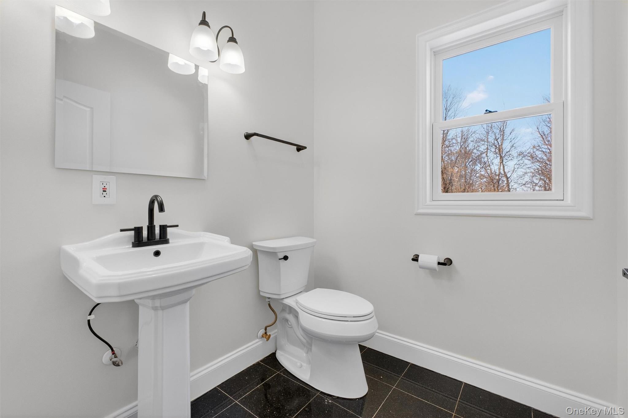 #19 photo, 27 King Drive, Poughkeepsie , NY 12603