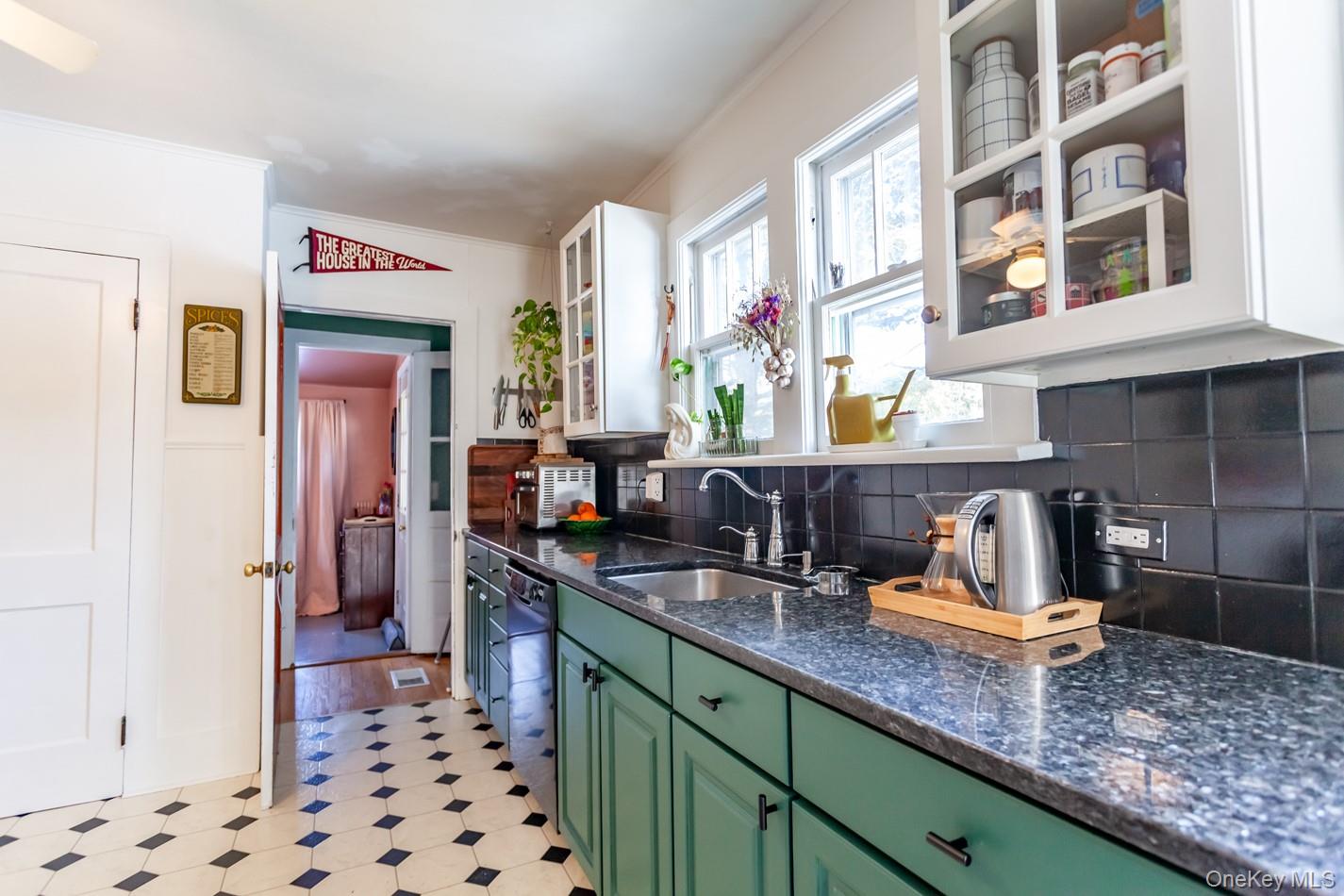 #4 photo, 1710 Route 9D, Cold Spring , NY 10516