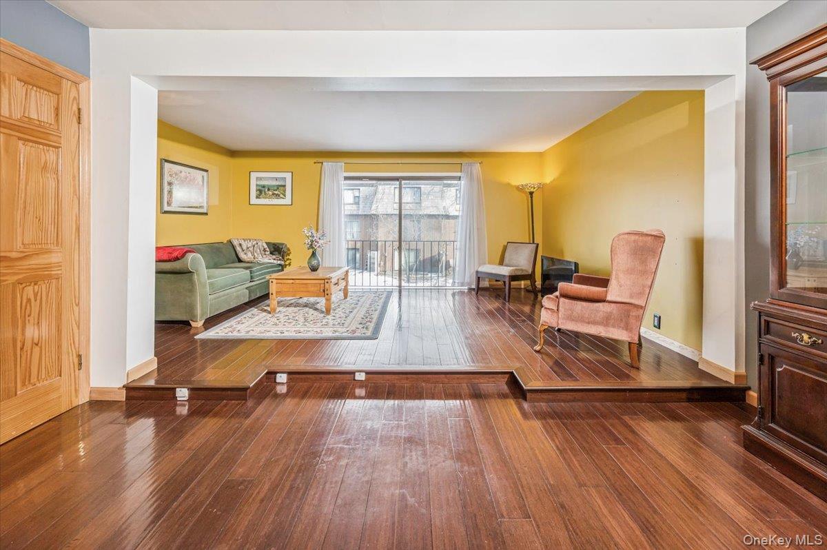 #8 photo, 20 Heritage Drive, New City , NY 10956