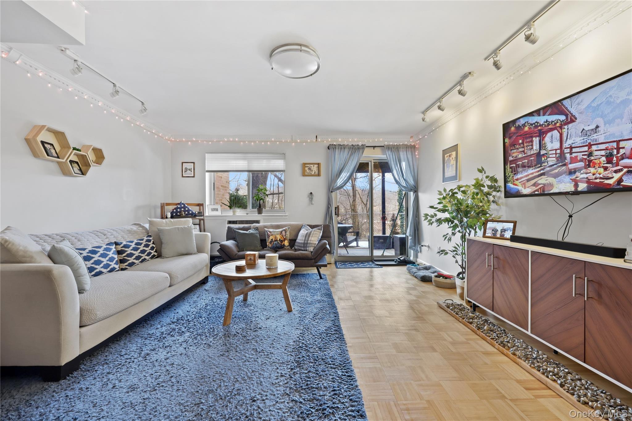 #10 photo, 330 Central Avenue, Scarsdale , NY 10583