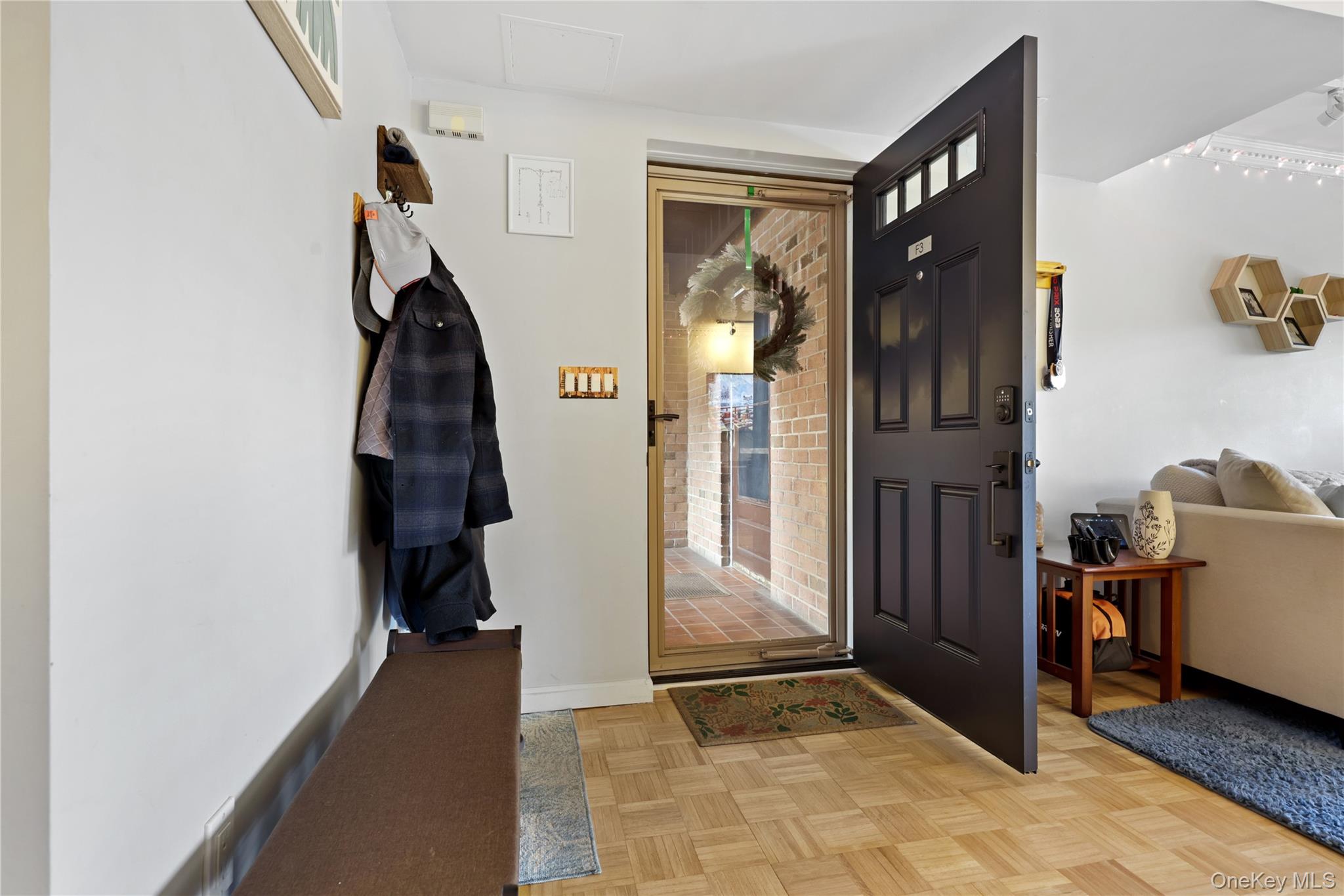 #12 photo, 330 Central Avenue, Scarsdale , NY 10583