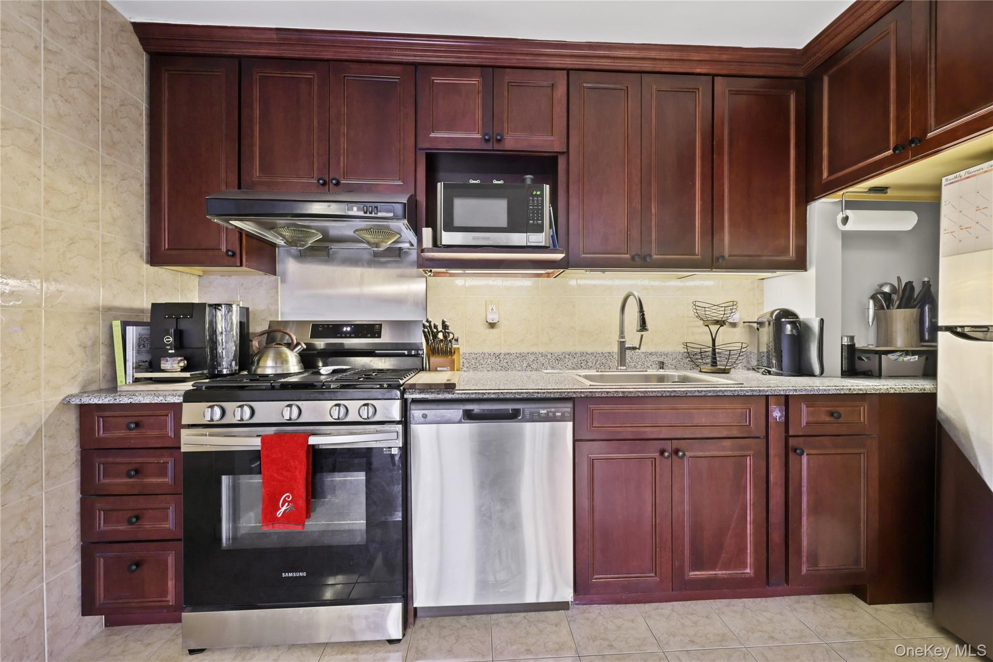 #6 photo, 330 Central Avenue, Scarsdale , NY 10583