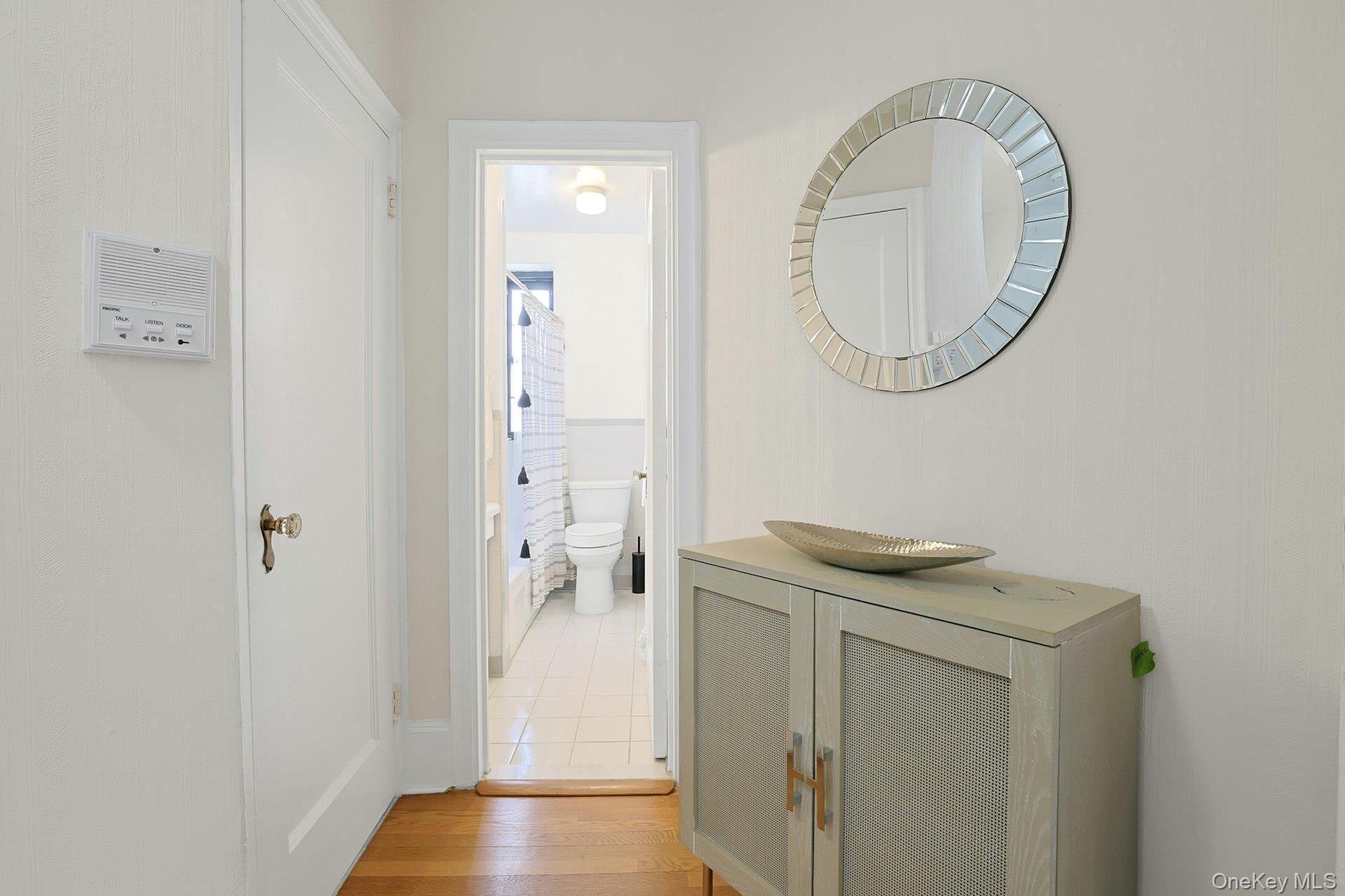 #12 photo, 1273 North Avenue, New Rochelle , NY 10804