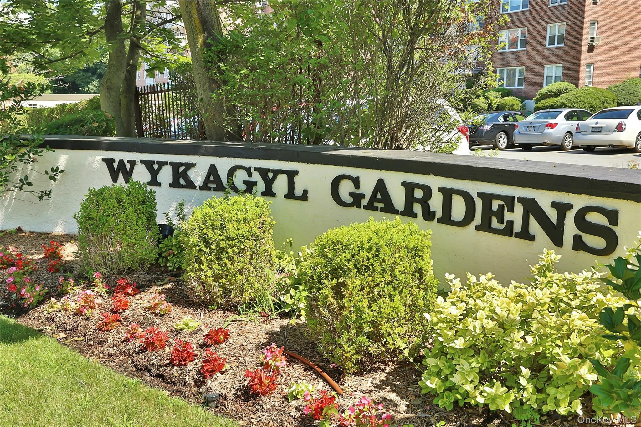 #14 photo, 1273 North Avenue, New Rochelle , NY 10804