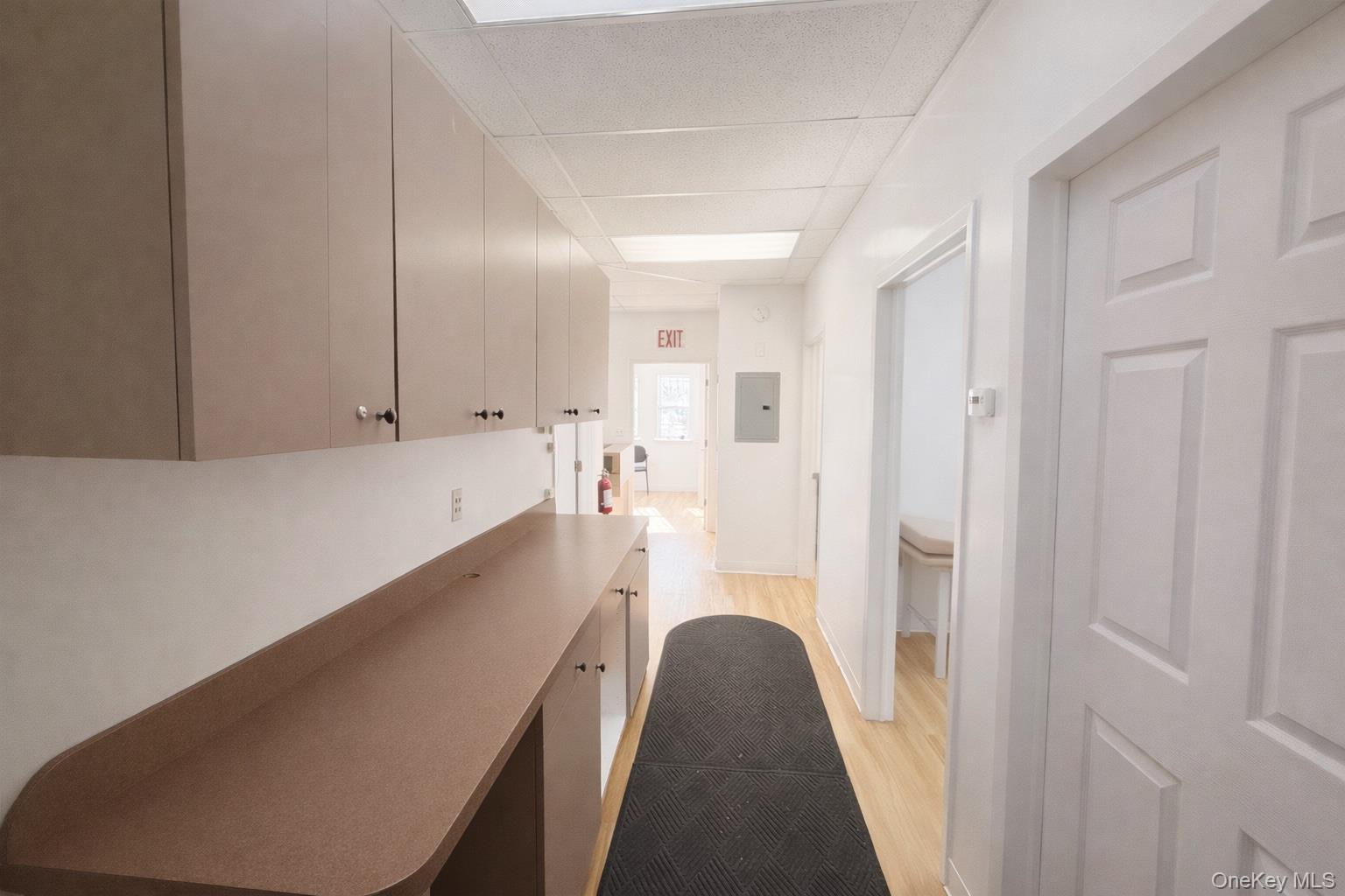 #13 photo, 1619 Pelham Parkway, Bronx , NY 10469