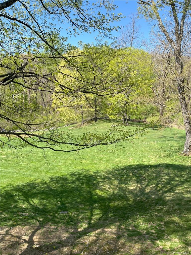 #13 photo, 703 Croton Lake Road, Mount Kisco , NY 10549