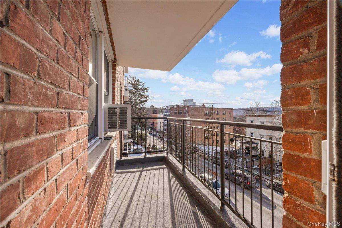 #9 photo, 440 Warburton Avenue, 紐約州 Yonkers , NY 10701