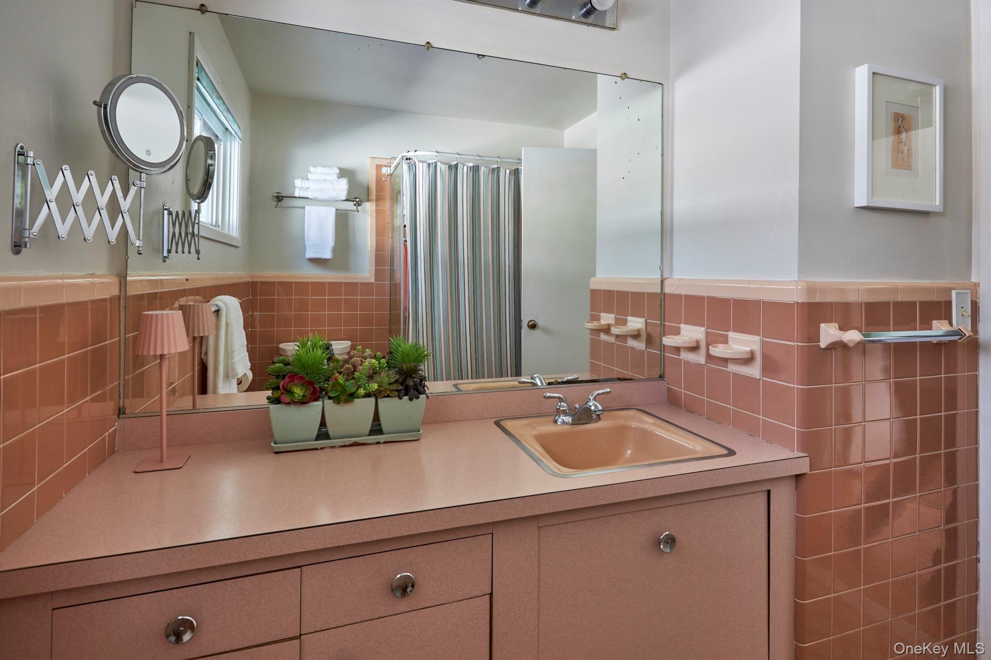 #12 photo, 41 Trinity Place, Rhinebeck , NY 12572