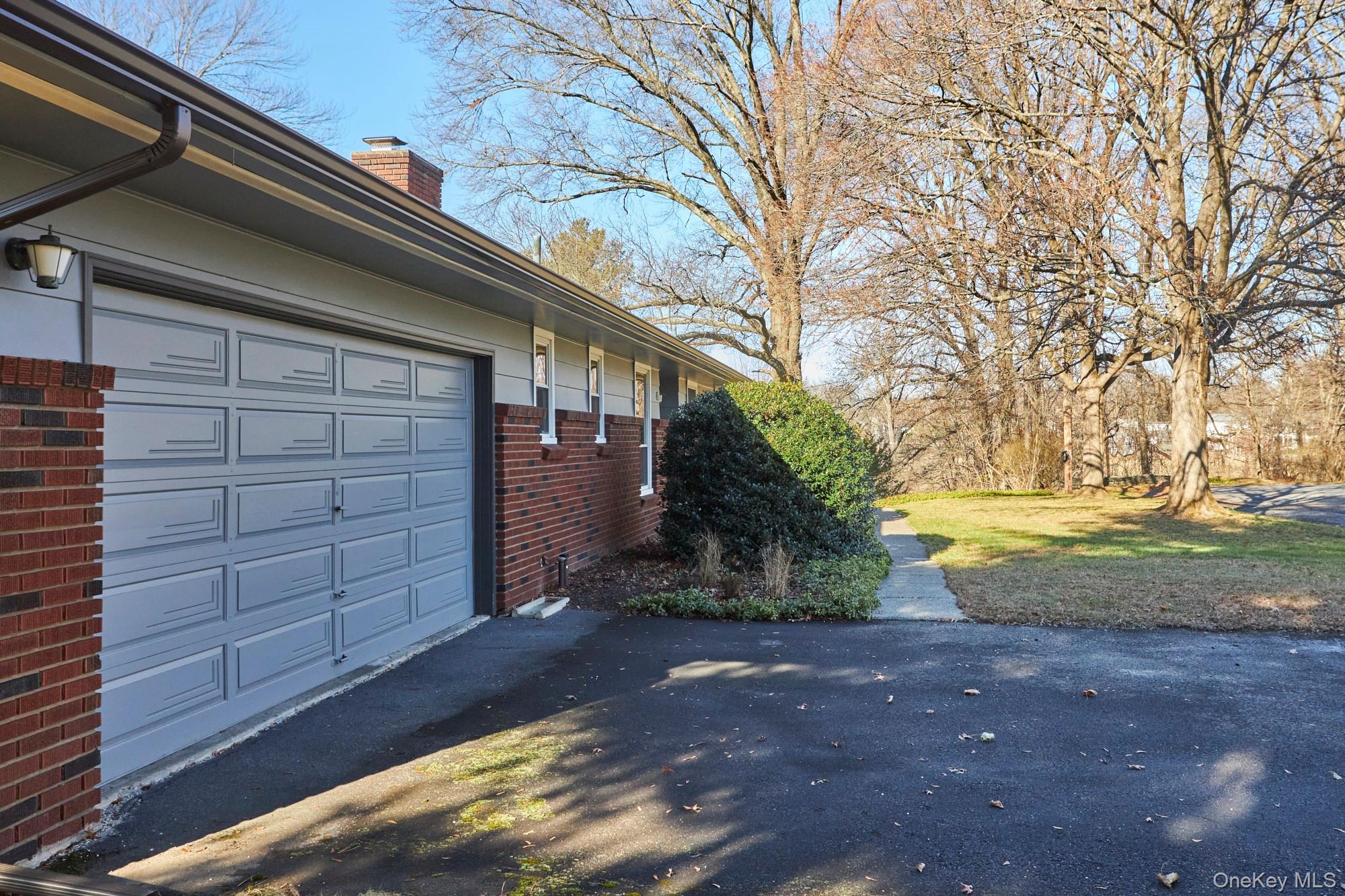 #2 photo, 41 Trinity Place, Rhinebeck , NY 12572