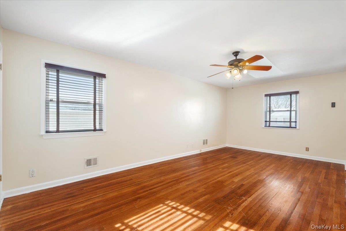 #16 photo, 48 Madison Road, Scarsdale , NY 10583