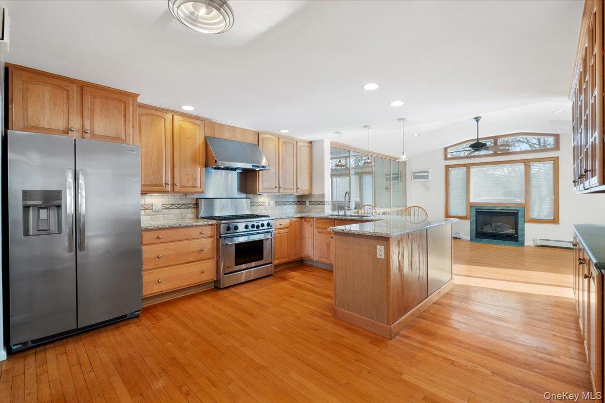 #2 photo, 48 Madison Road, Scarsdale , NY 10583