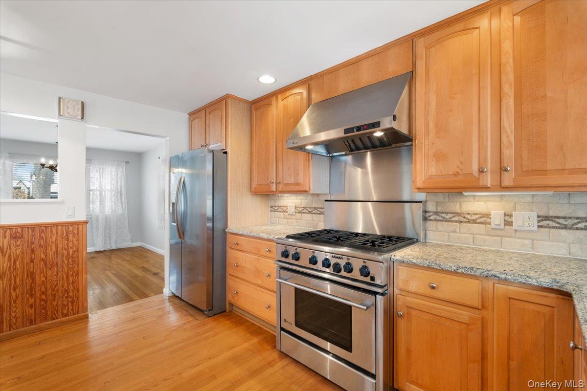 #3 photo, 48 Madison Road, Scarsdale , NY 10583