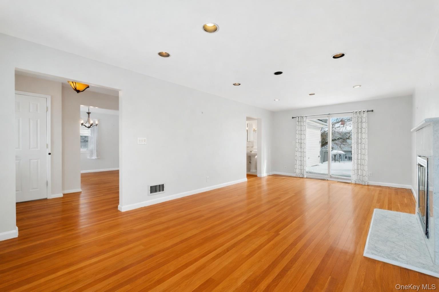 #9 photo, 48 Madison Road, Scarsdale , NY 10583