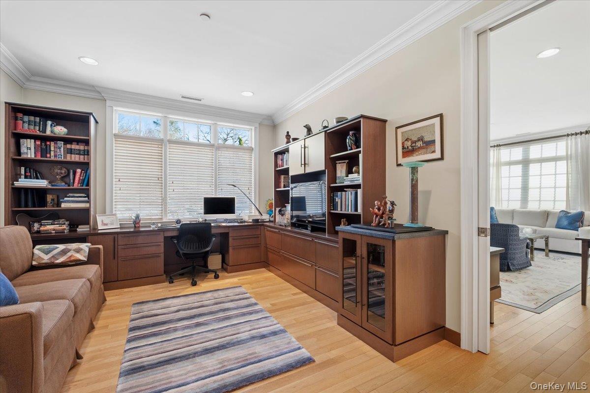 #10 photo, 1 Christie Place, Scarsdale , NY 10583