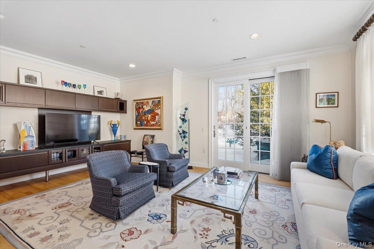 #13 photo, 1 Christie Place, Scarsdale , NY 10583