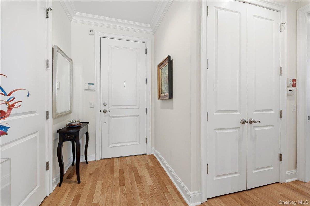 #2 photo, 1 Christie Place, Scarsdale , NY 10583