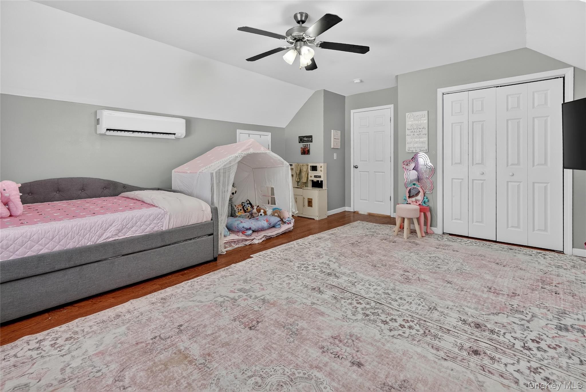 #17 photo, 2066 Route 6, Middletown , NY 10940