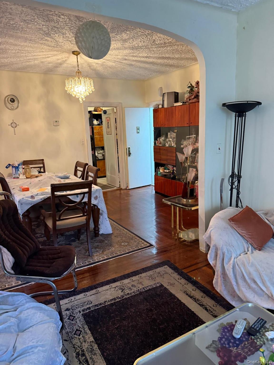 #14 photo, 1972 Ellis Avenue, Bronx , NY 10472