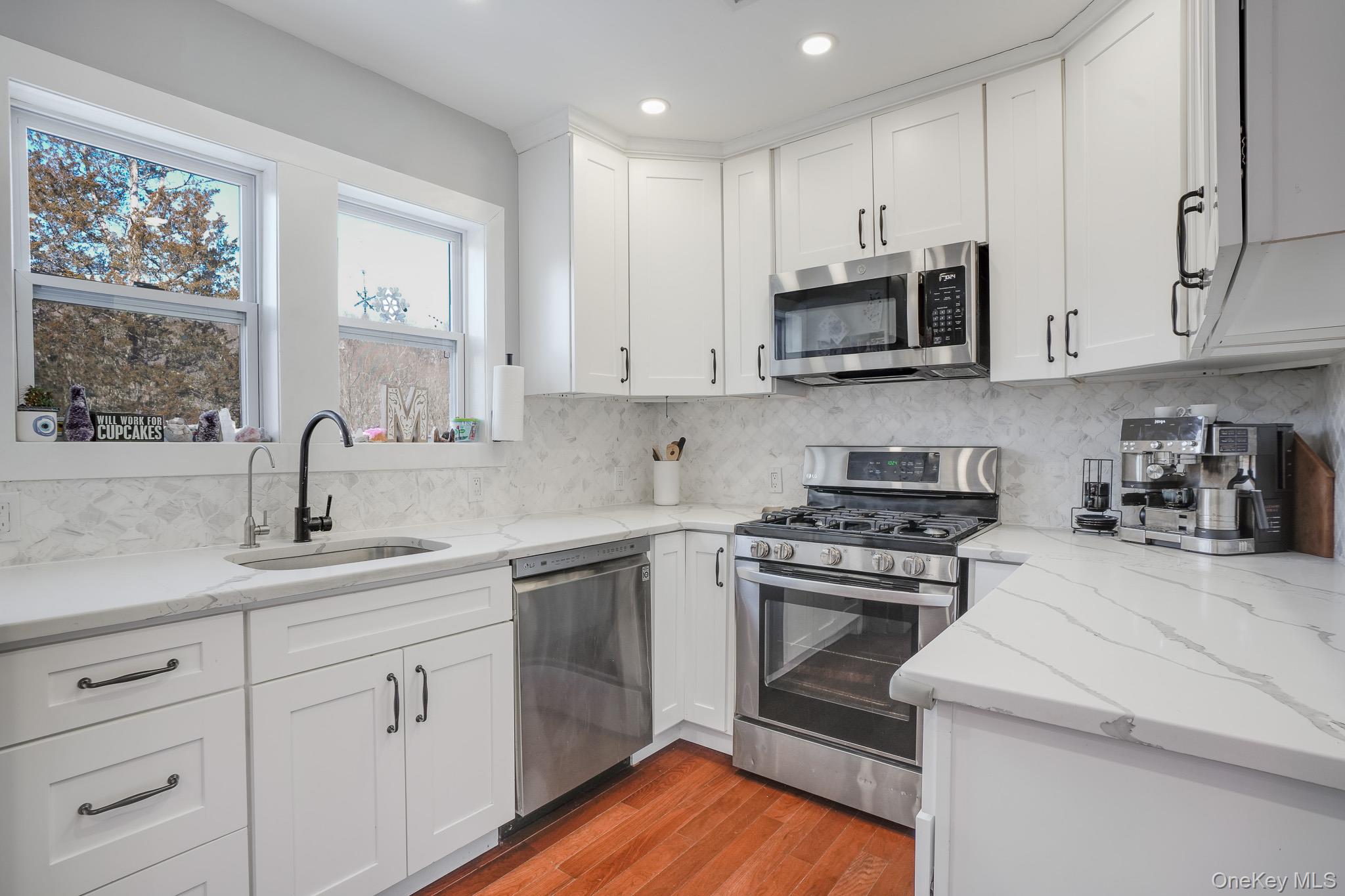 #12 photo, 300 Washington Avenue, Pleasantville , NY 10570