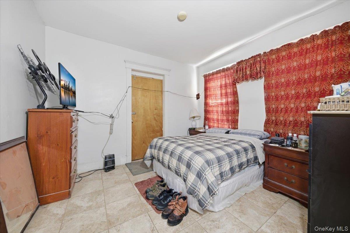 #20 photo, 233 S 5th Avenue, Mount Vernon , NY 10550