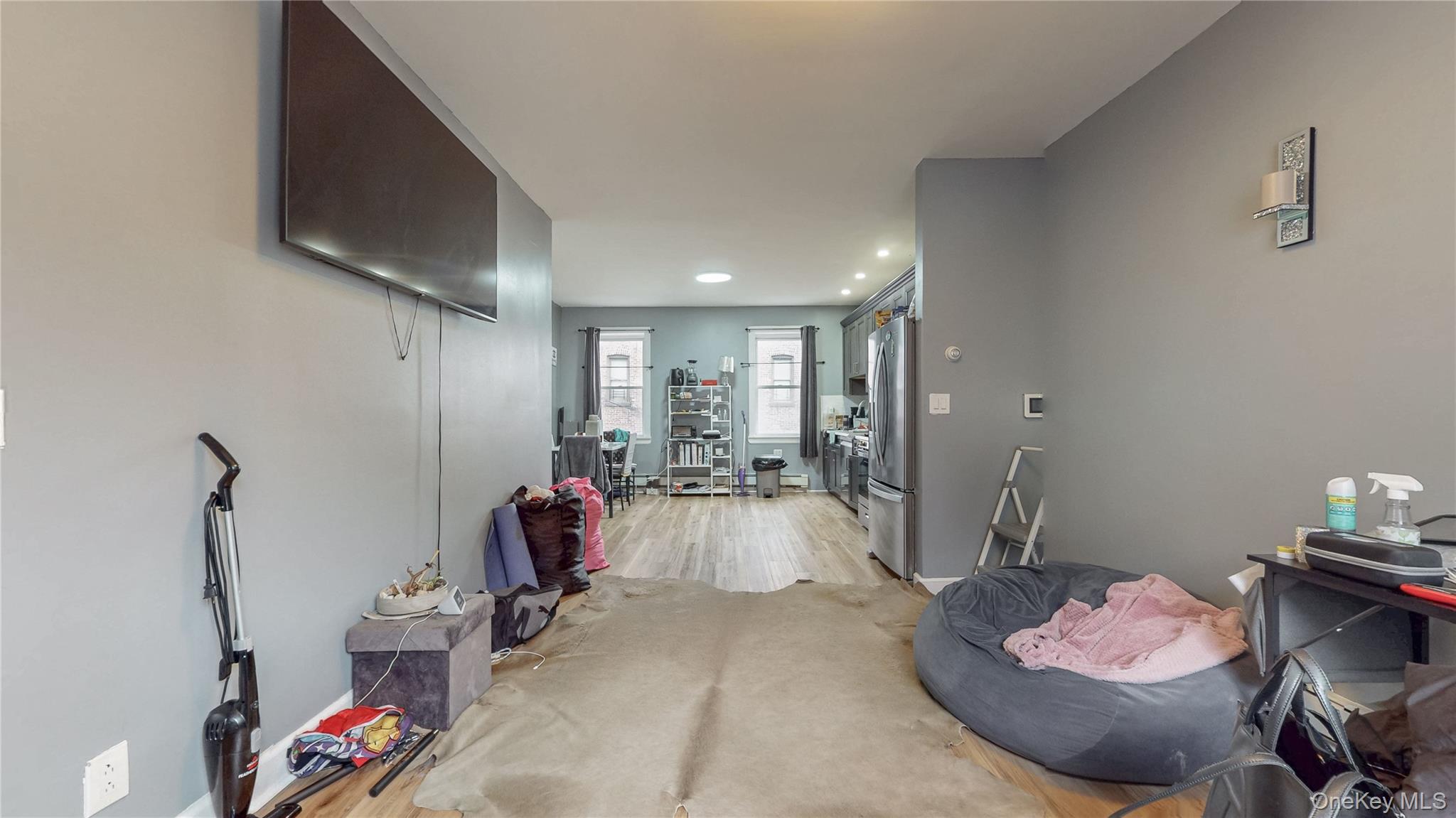 #6 photo, 82 Moquette Row, Yonkers , NY 10703