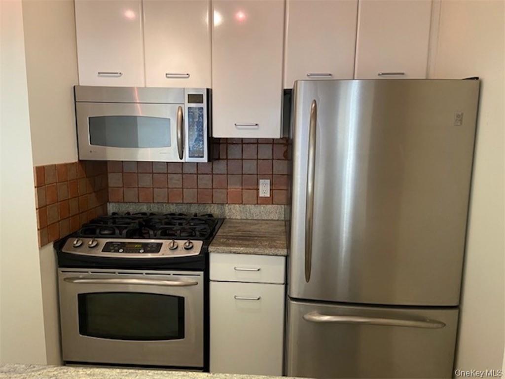 #11 photo, 4 Martine Avenue, White Plains , NY 10606