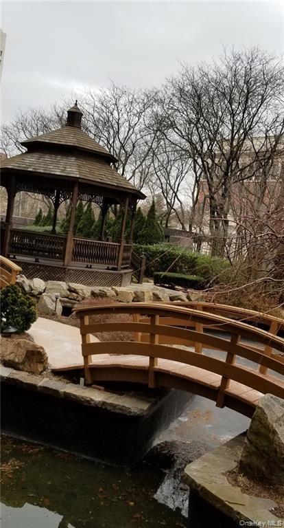 #19 photo, 4 Martine Avenue, White Plains , NY 10606