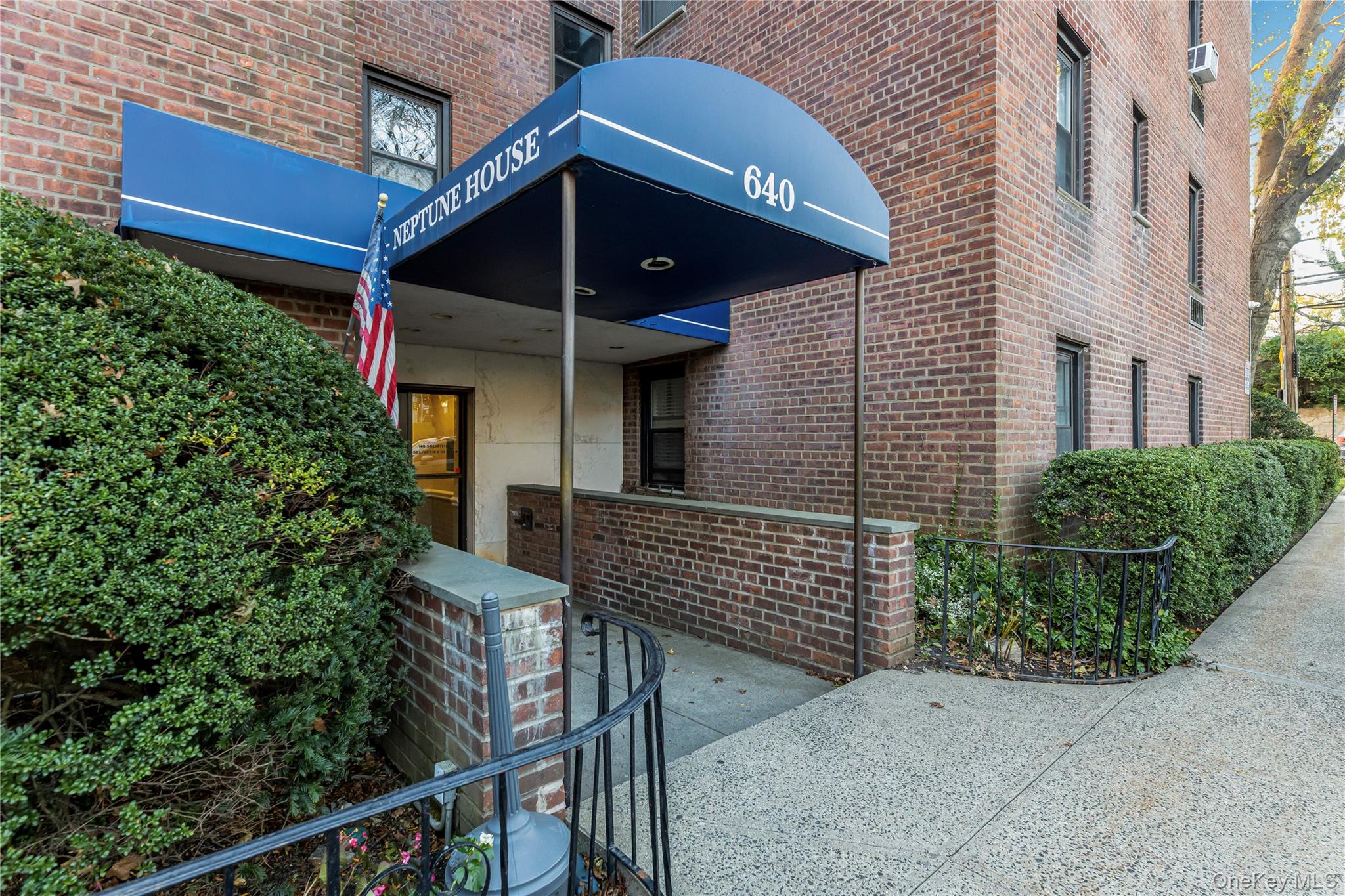 #3 photo, 640 Pelham Road, 紐約州 New Rochelle , NY 10805