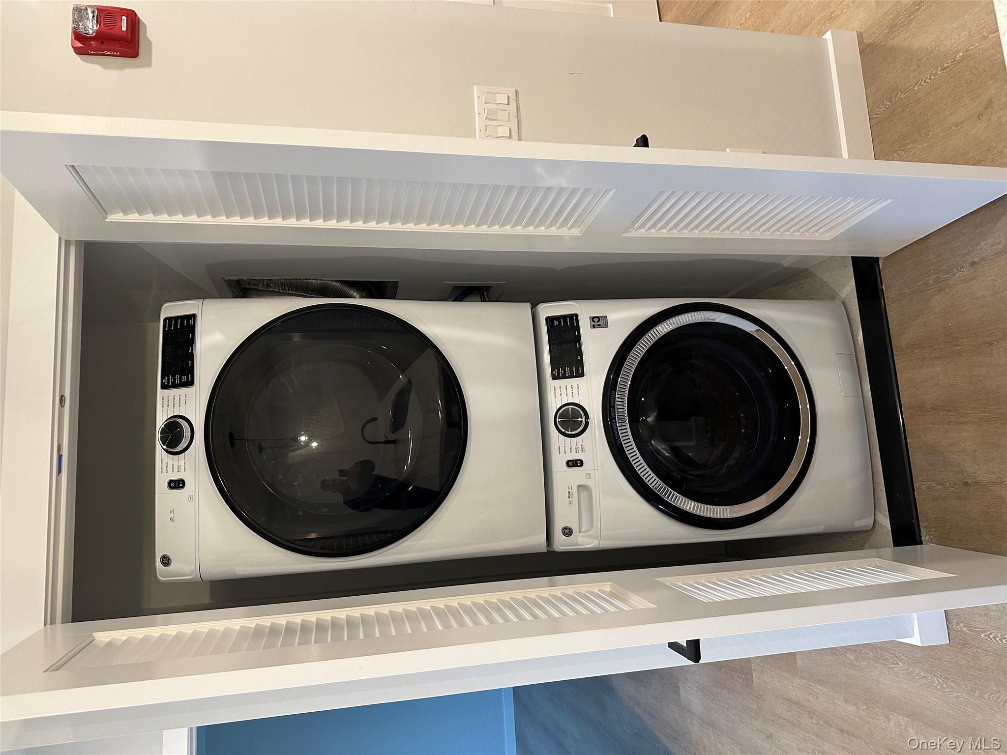 #8 photo, 13 Forester Avenue, Warwick , NY 10990