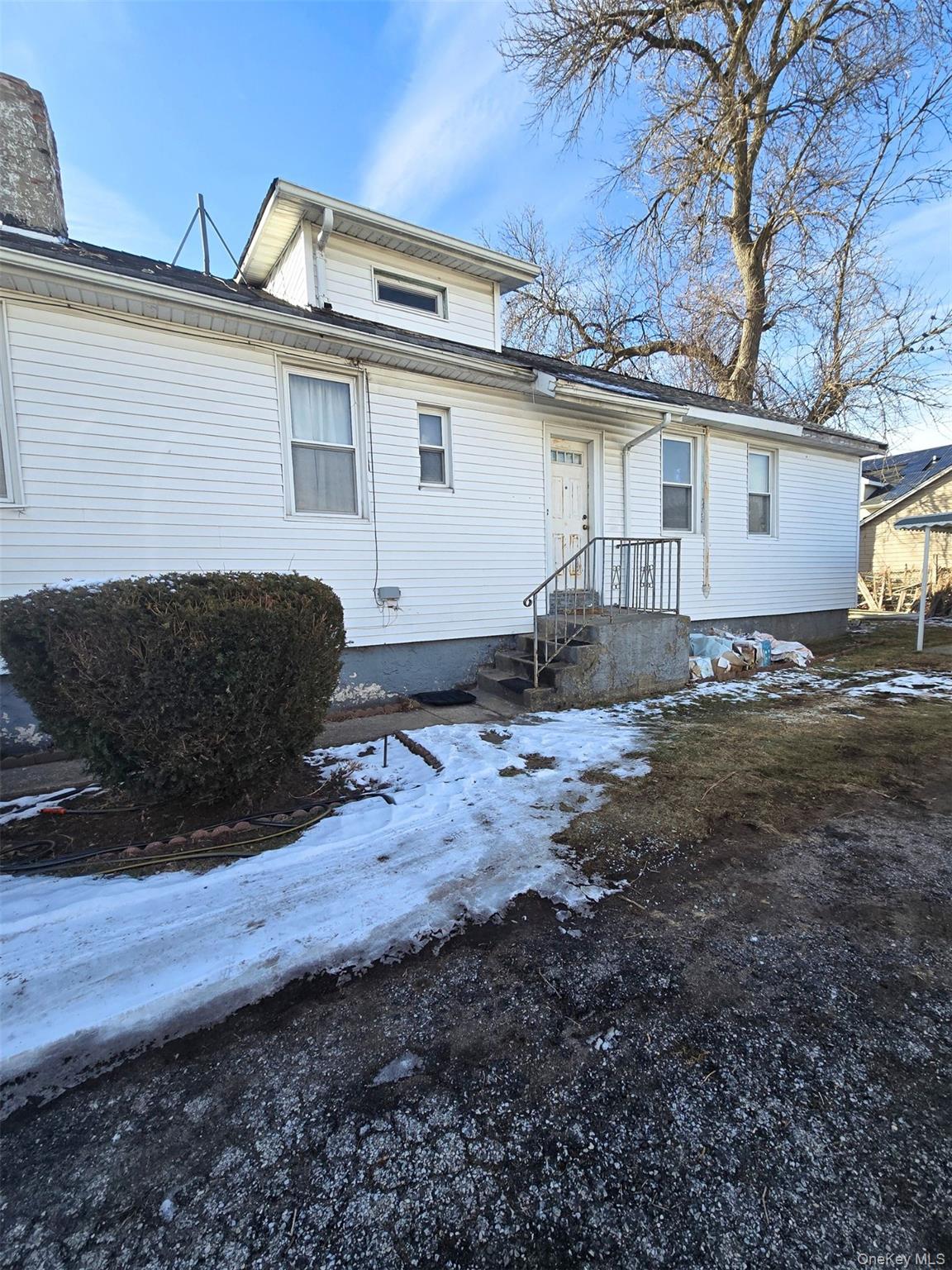 #5 photo, 27 Midwood Street, מחוז נסאו Hempstead , NY 11550