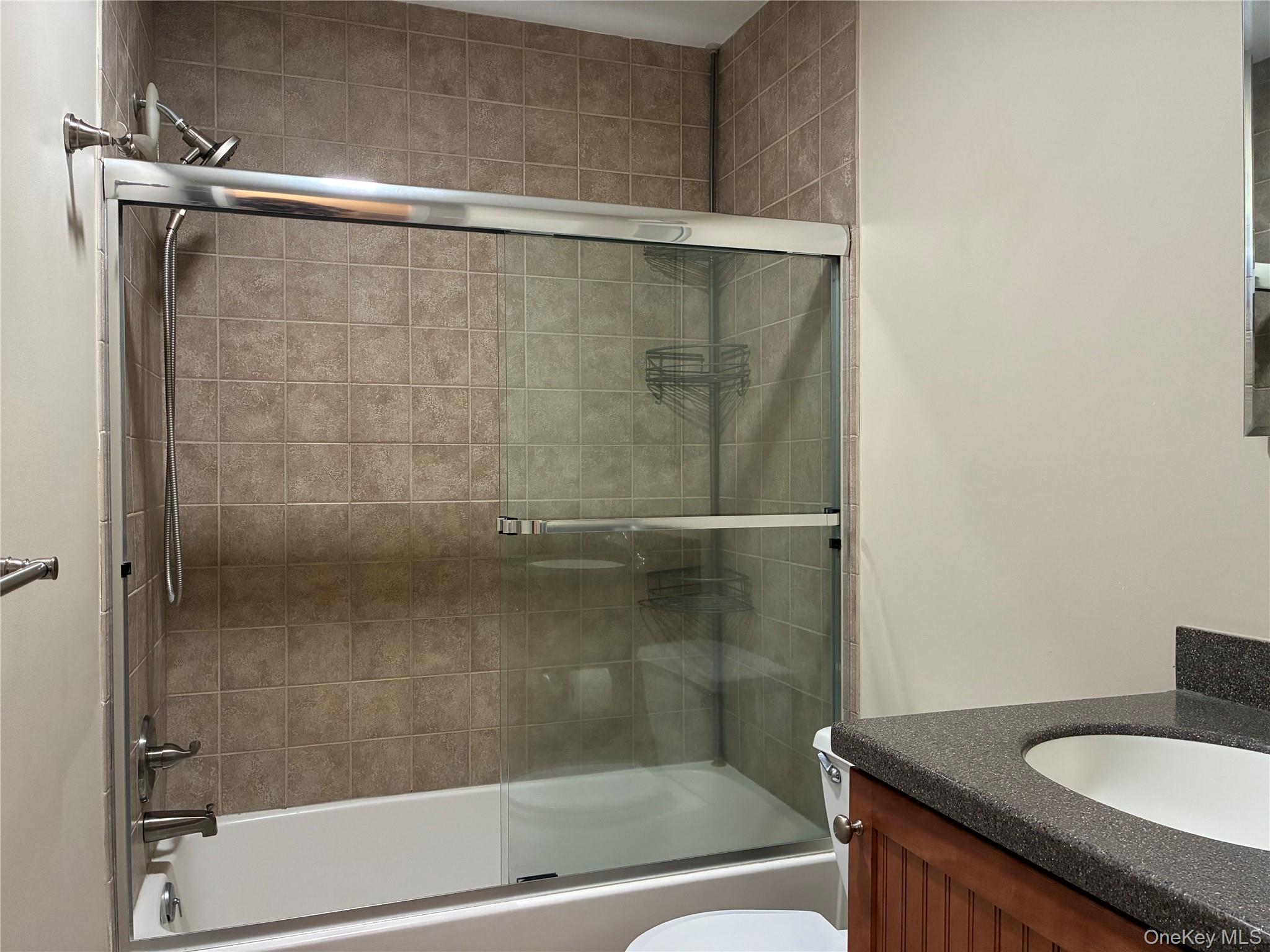 #14 photo, 24 Alice Court, East Rockaway , NY 11518