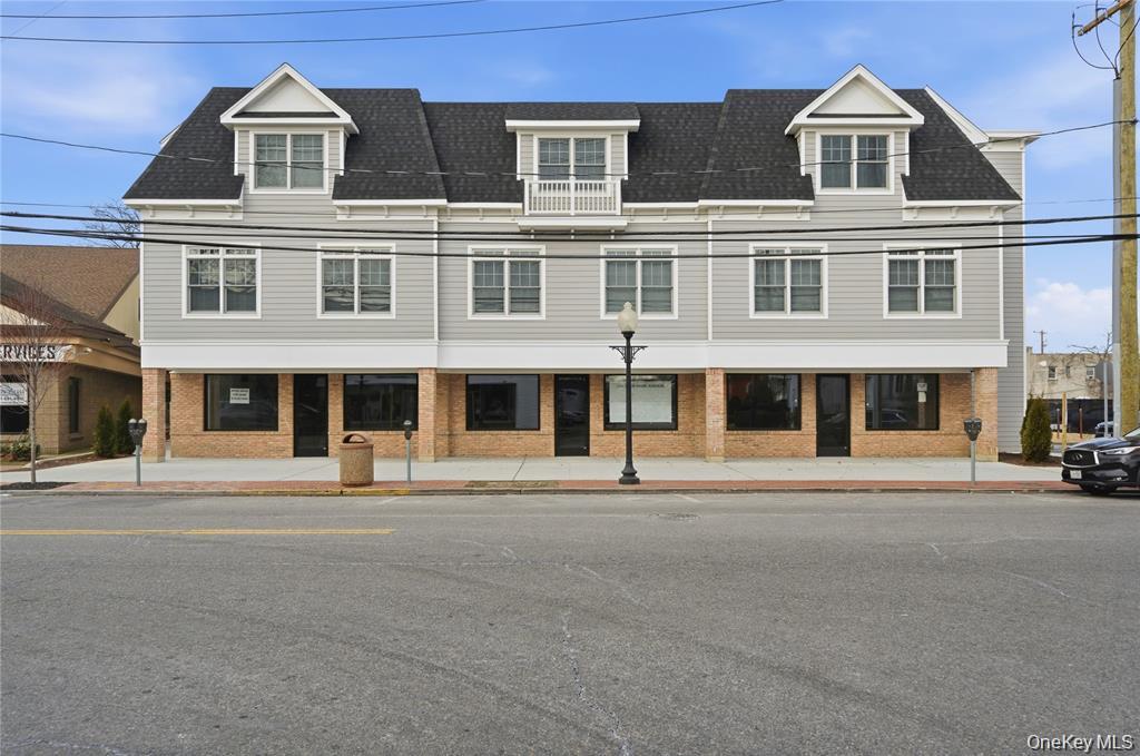 #1 photo, 180 Deer Park Avenue, Babylon , NY 11702