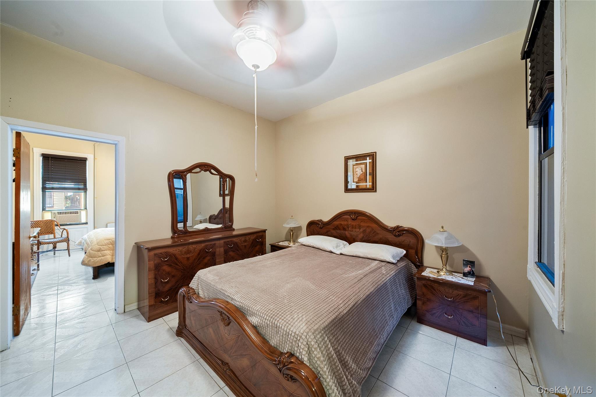 #13 photo, 2015 Himrod Street, 皇后區 瑞吉屋 Ridgewood , NY 11385