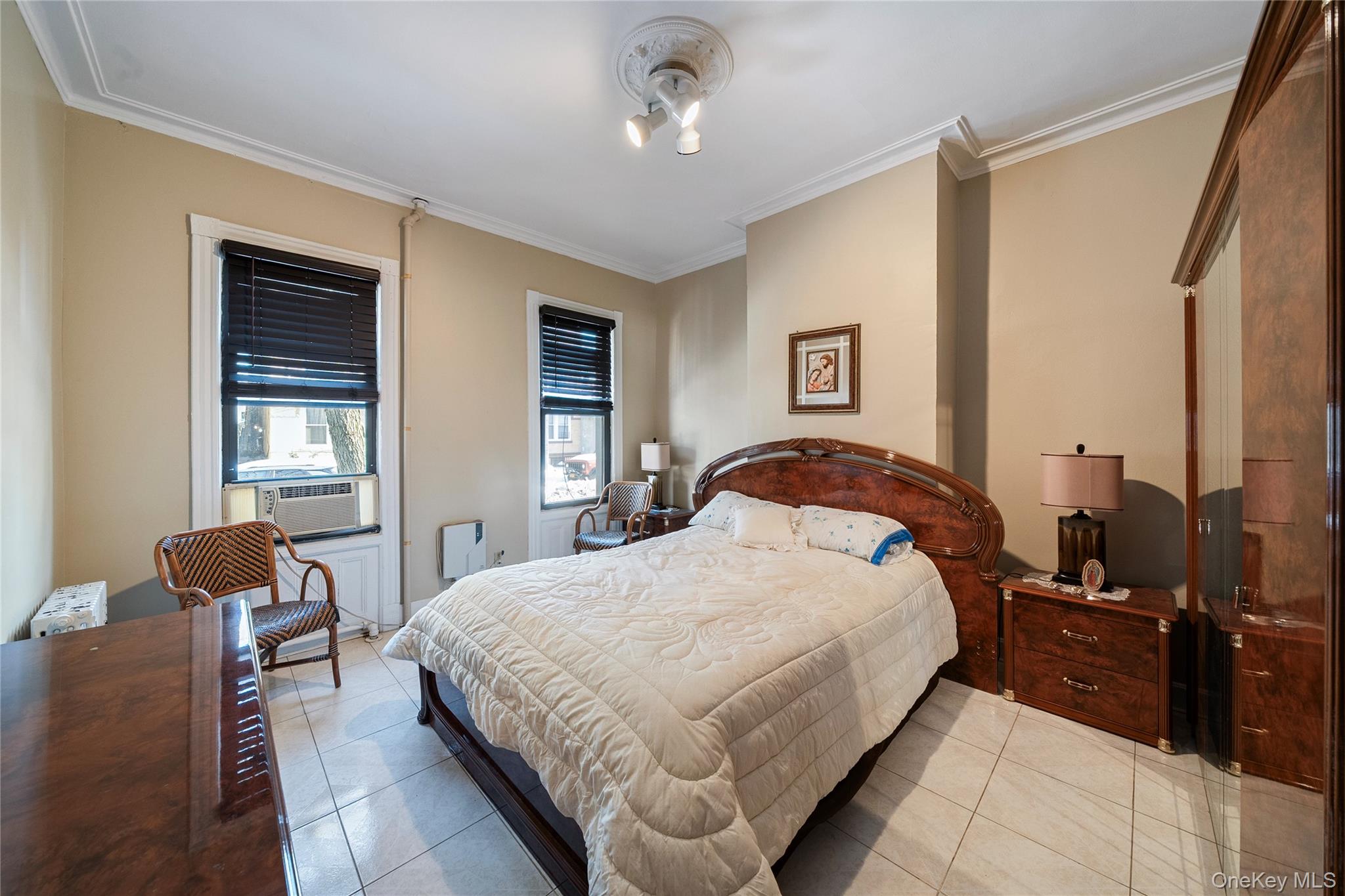 #15 photo, 2015 Himrod Street, 皇后區 瑞吉屋 Ridgewood , NY 11385